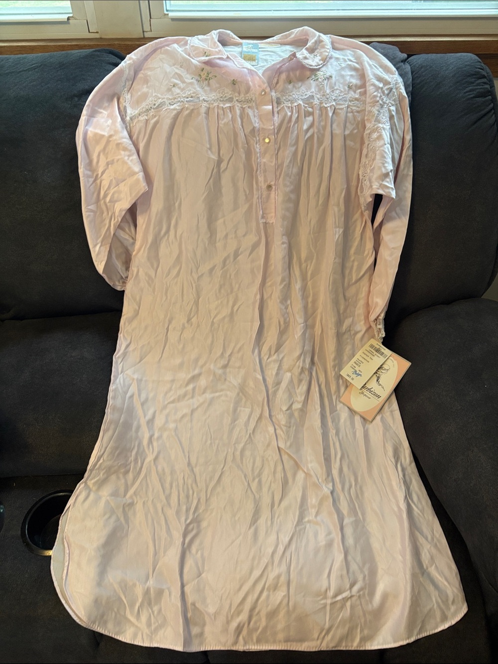 VTG 70s 80s Barbizon Nightgown NWT Pink Lace Embroidered Cottagecore Sleepwear M